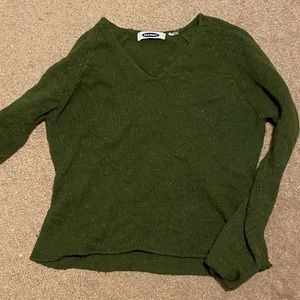 Green pullover sweater